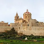 Contemporary, Luxury With Valletta And Harbour Views Lejlighed Sliema