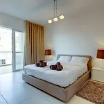Contemporary, Luxury With Valletta And Harbour Views 아파트