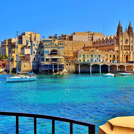 Contemporary, Luxury With Valletta And Harbour Views 아파트 *