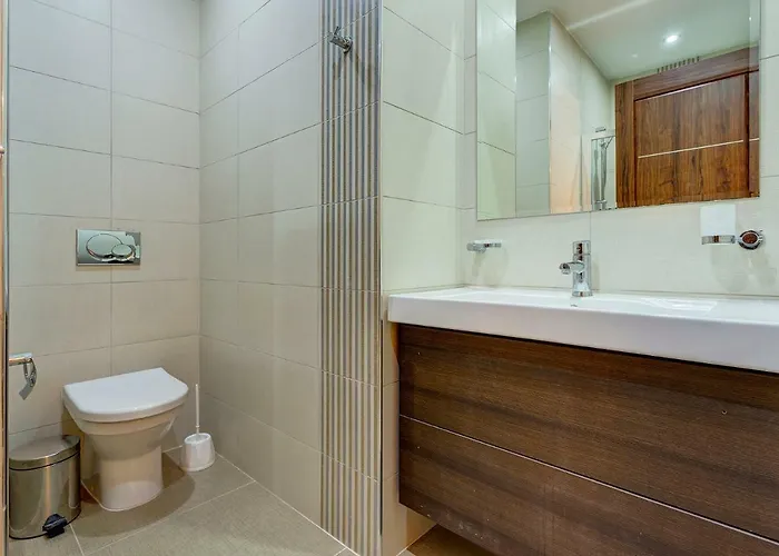 Contemporary, Luxury With Valletta And Harbour Views 아파트 *