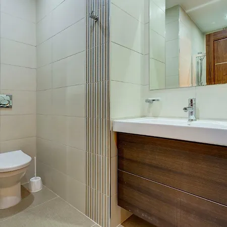 Contemporary, Luxury With Valletta And Harbour Views アパート *