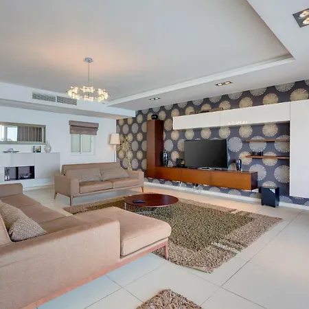 Contemporary, Luxury With Valletta And Harbour Views *